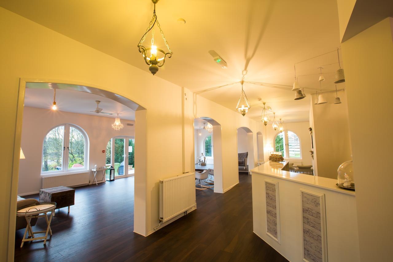 Gray Manor Hotel Cholderton Extérieur photo